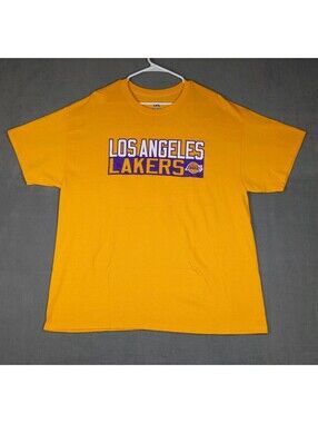 Majestic Mens XL Gold Los Angeles Lakers James 23 NBA Graphic T Shirt Cotton Y2K